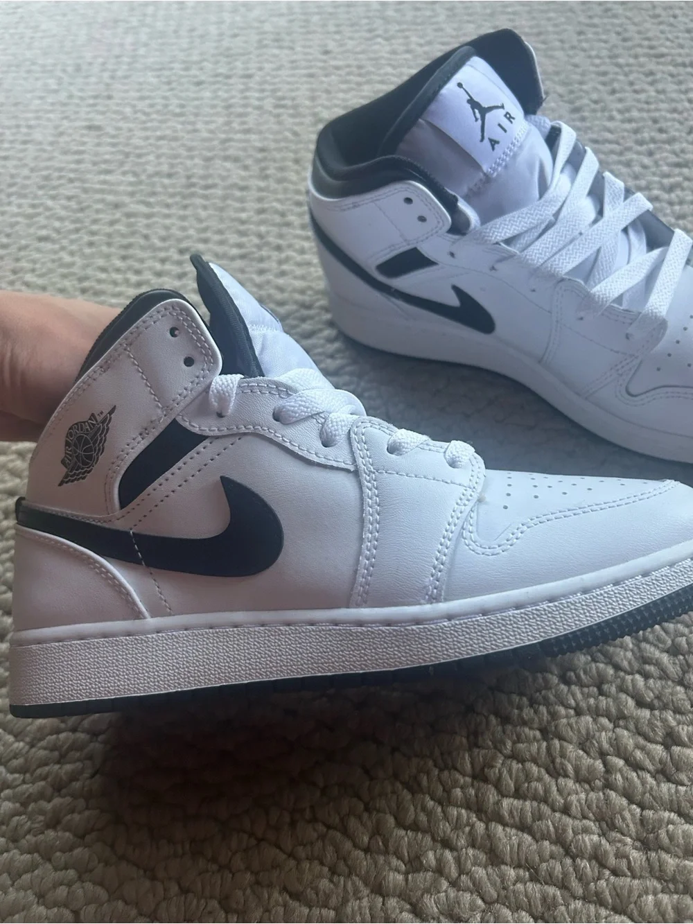 Big kids Jordan 1 sneakers